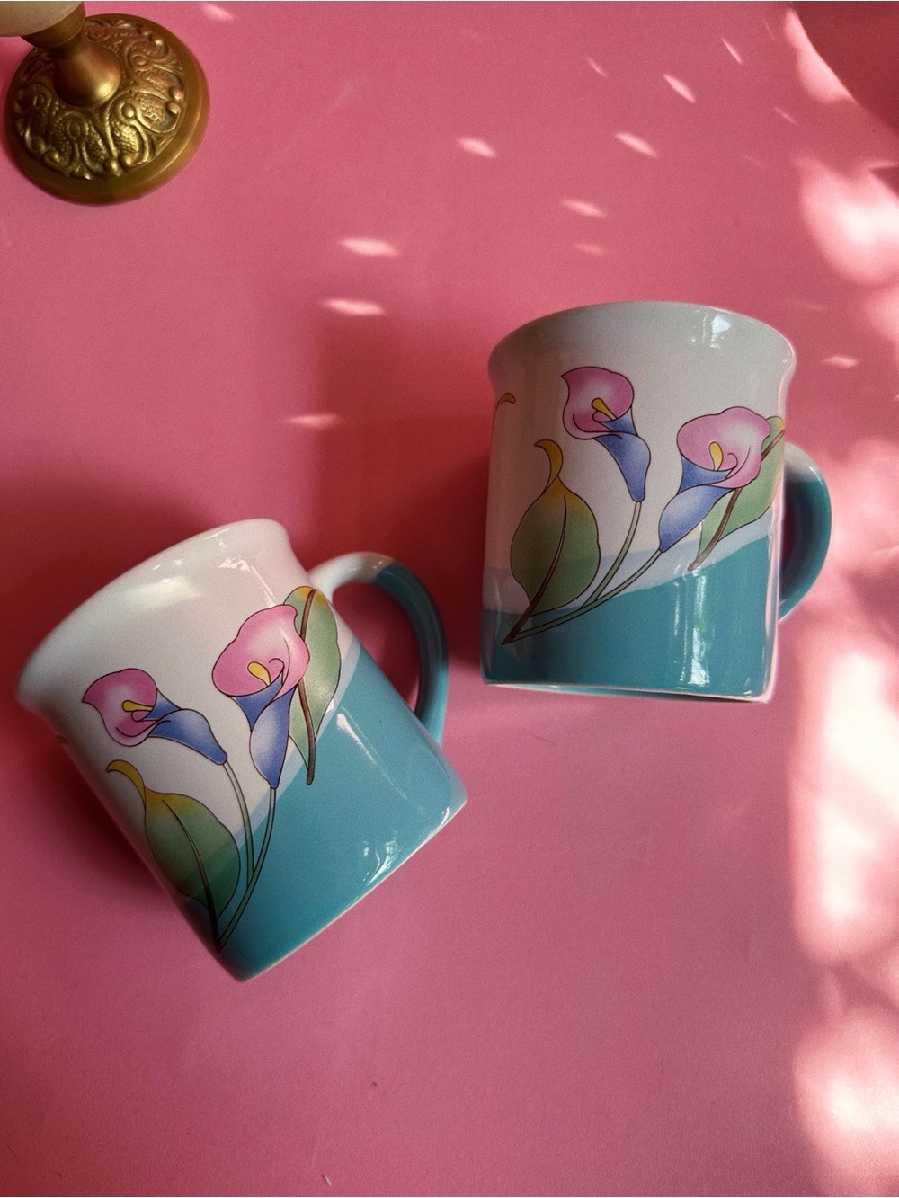 Vintage 80s Floral Calla Lily Ceramic Mugs - Teal and Pink (Set of 2)